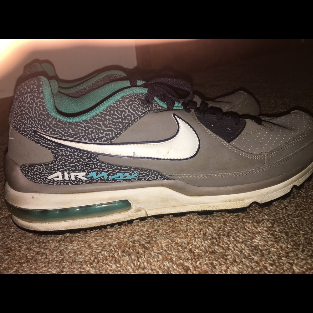 Men’s shoe 14